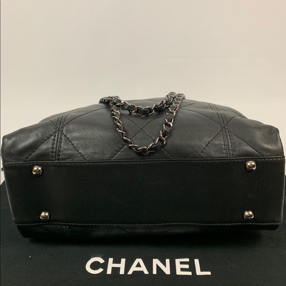 Authentic Chanel Ultimate Soft Quilted Hobo - Picture 5 of 8